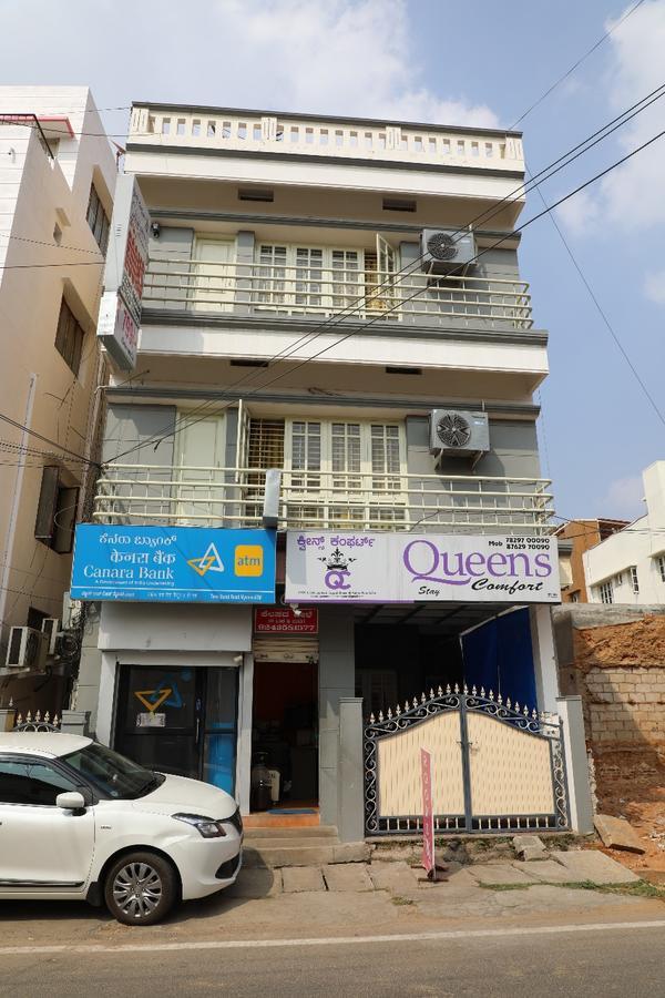 Hotel Queens Comfort Májszúr Kültér fotó
